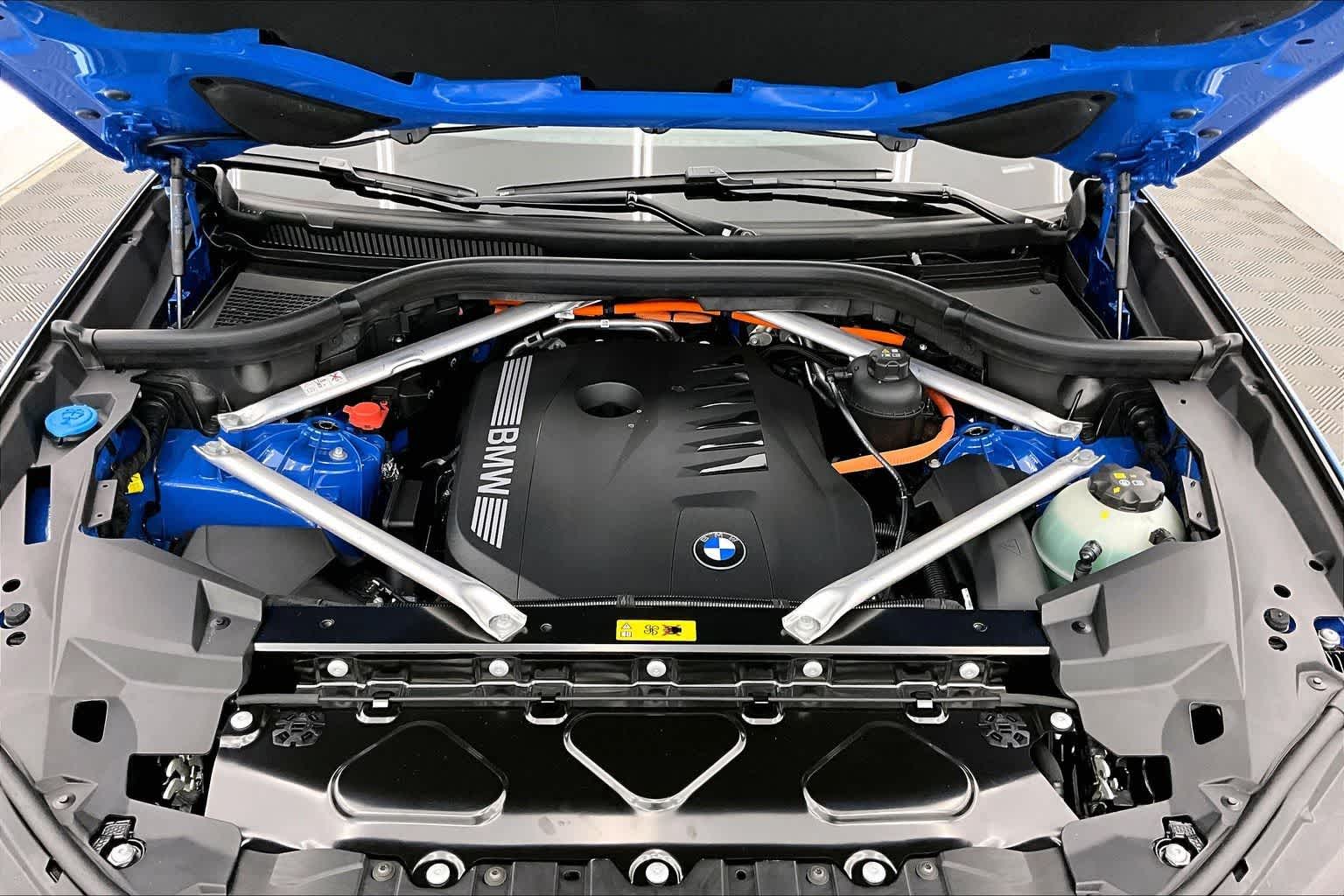 Thumbnail: 2026 BMW X5 - 9