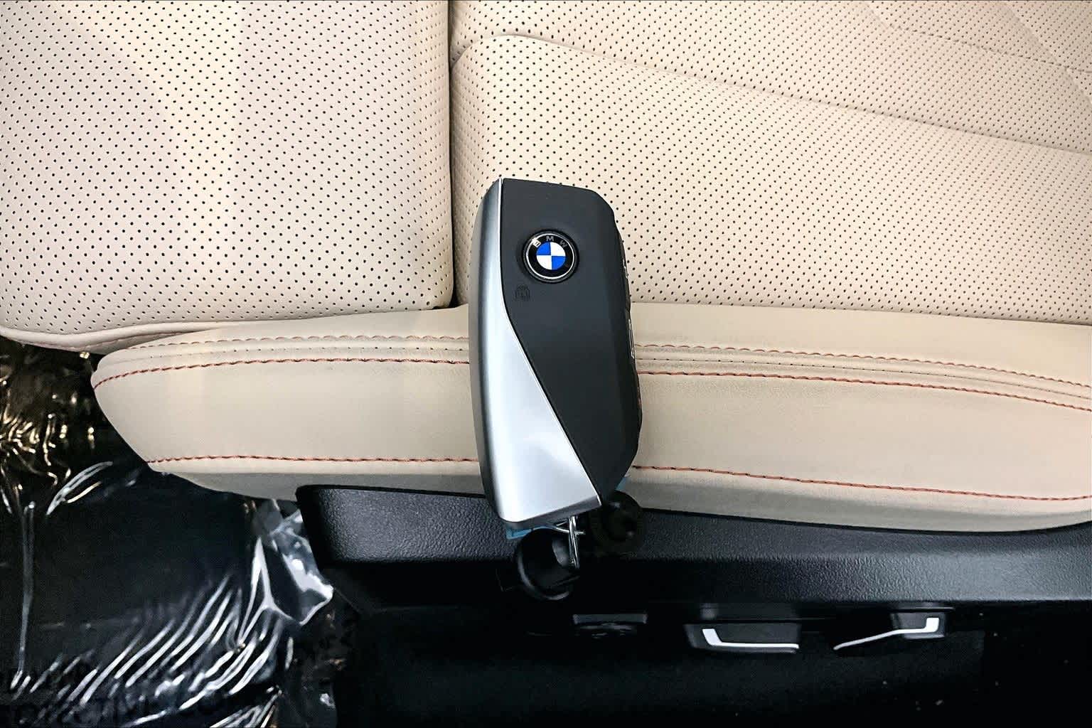 Thumbnail: 2026 BMW X3 - 20