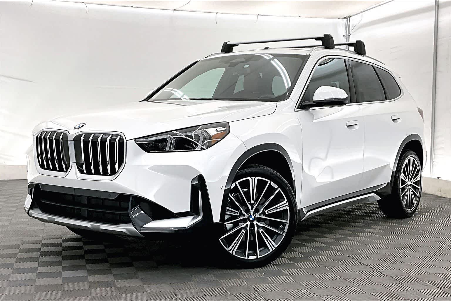 Thumbnail: 2026 BMW X1 - 1