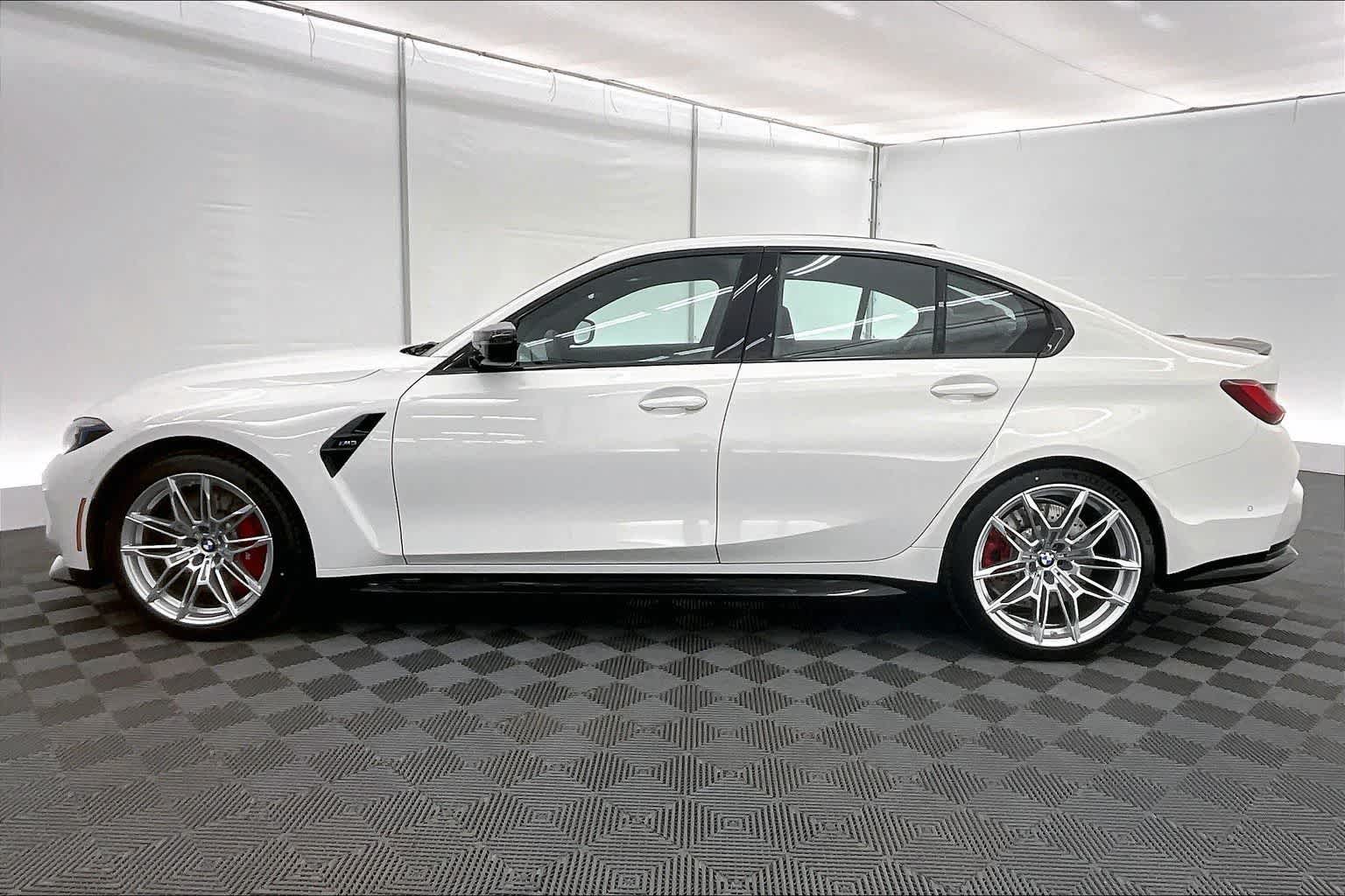 Thumbnail: 2026 BMW M3 - 3