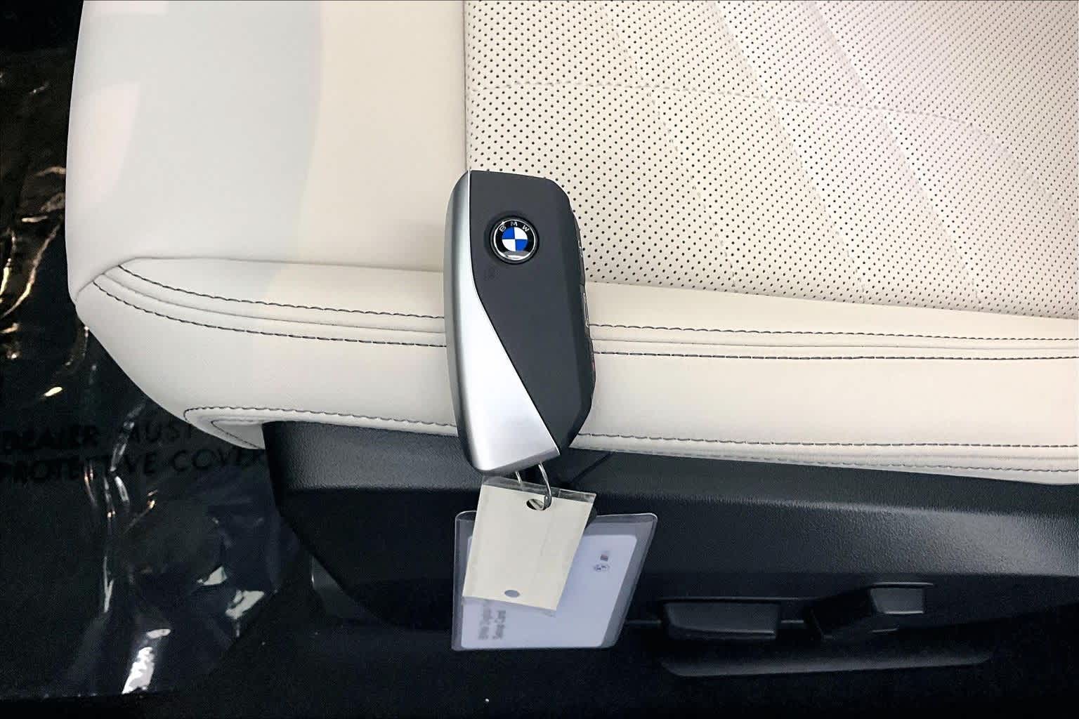 Thumbnail: 2026 BMW X1 - 20