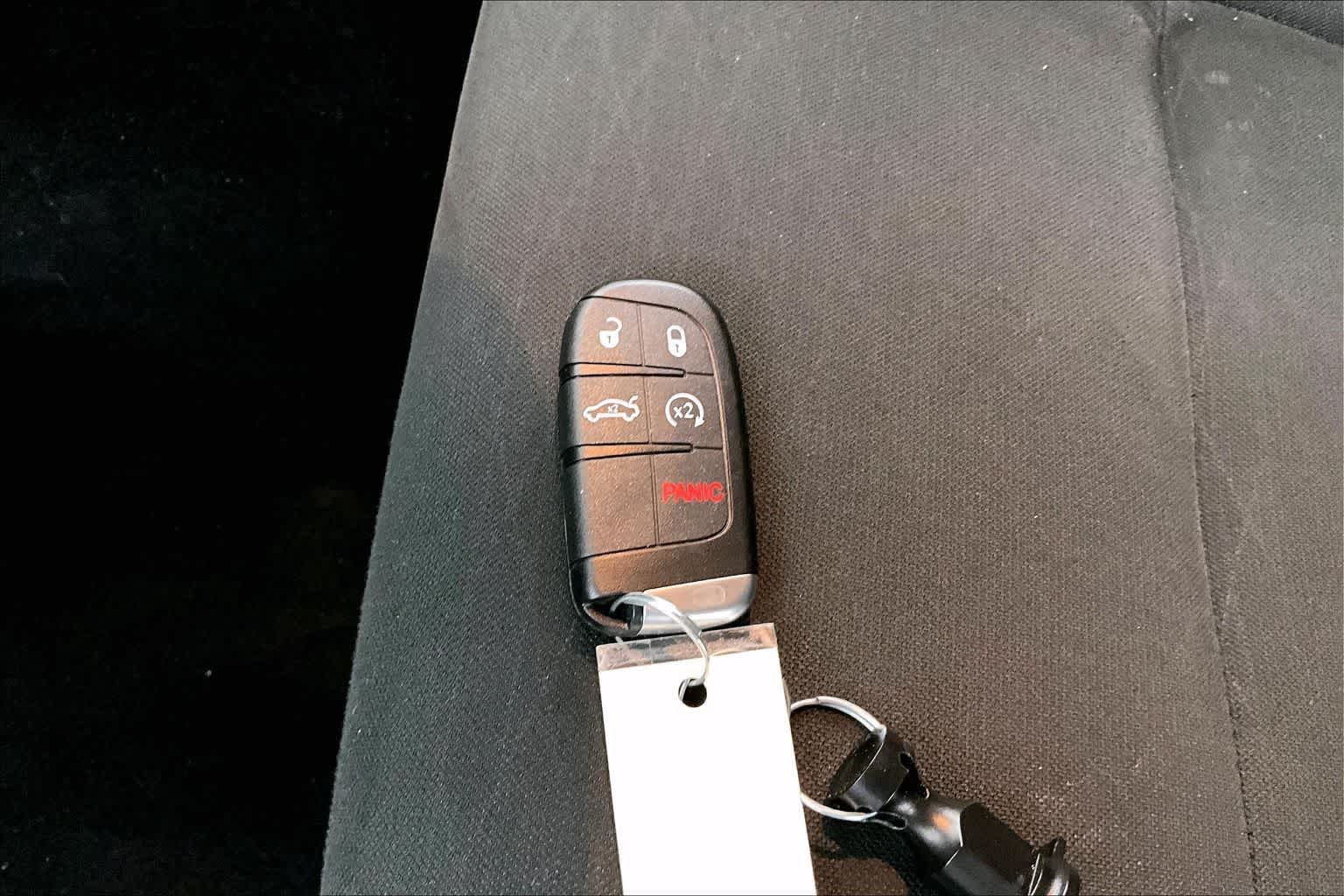 Thumbnail: 2019 Dodge Durango - 19