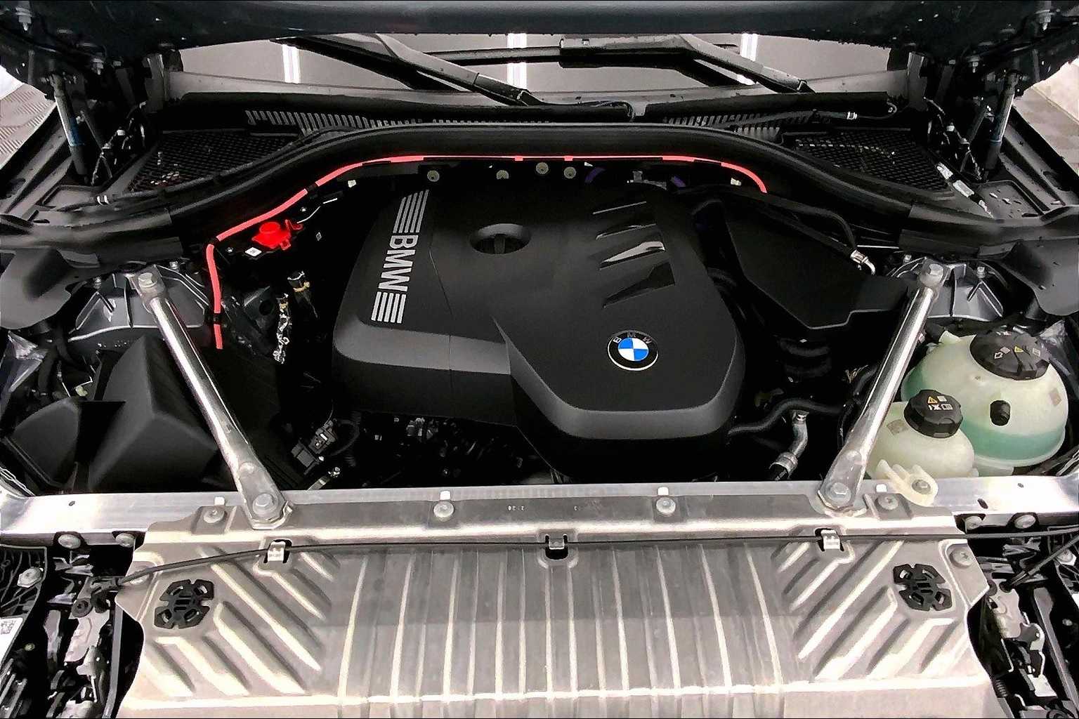 Thumbnail: 2025 BMW X3 - 9