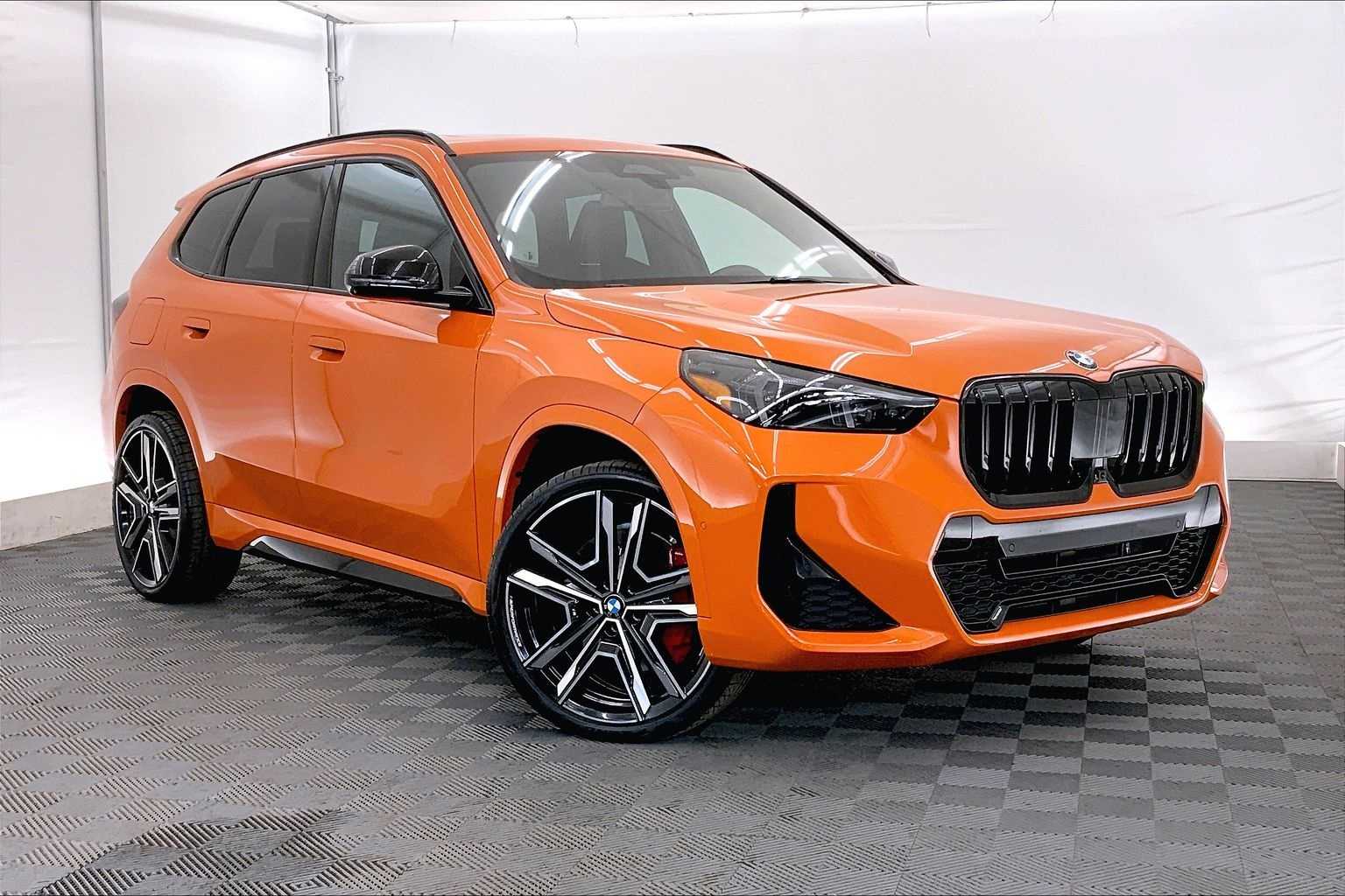 Thumbnail: 2025 BMW X1 - 21