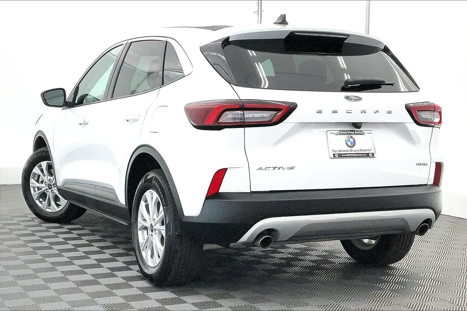 Thumbnail: 2024 Ford Escape - 4