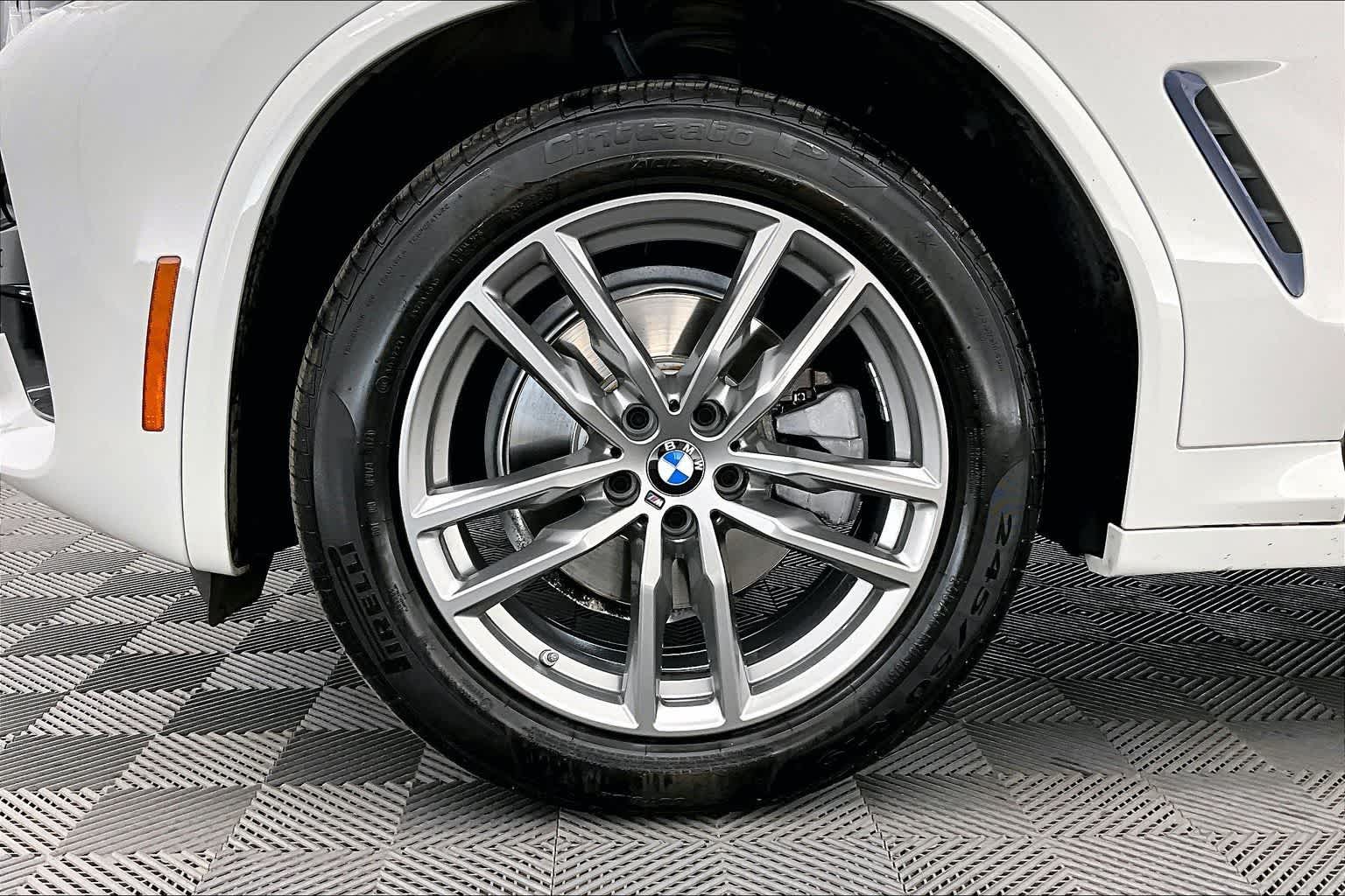 Thumbnail: 2021 BMW X3 - 8