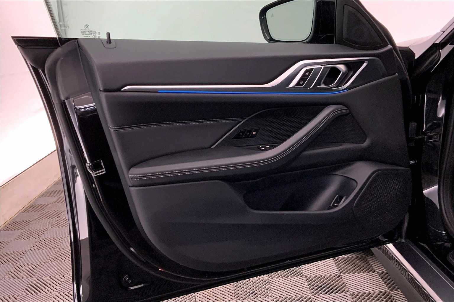 Thumbnail: 2023 BMW i4 - 27