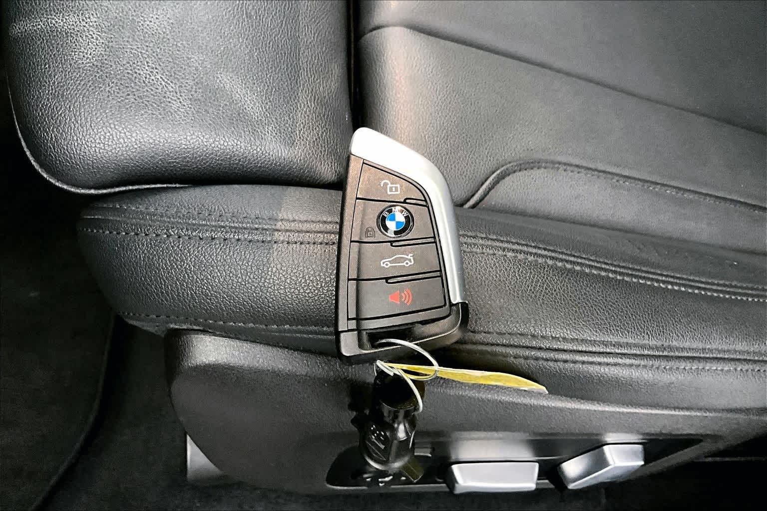 Thumbnail: 2020 BMW X3 - 19