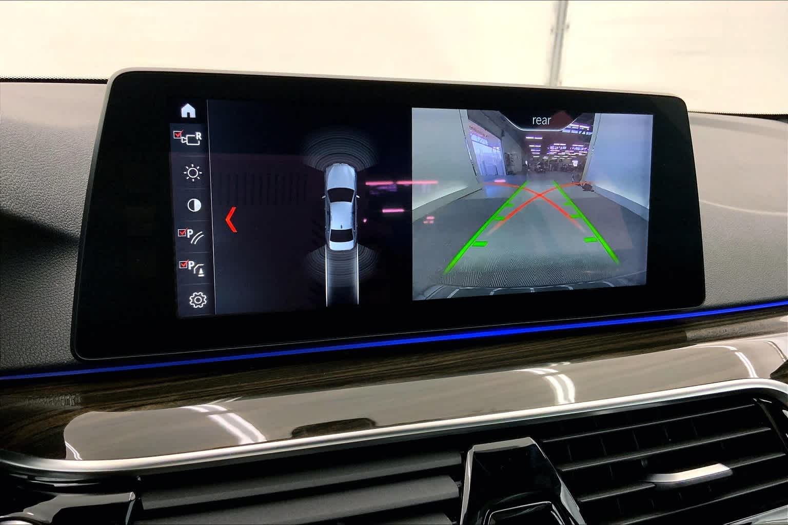 Thumbnail: 2018 BMW 5 Series - 26