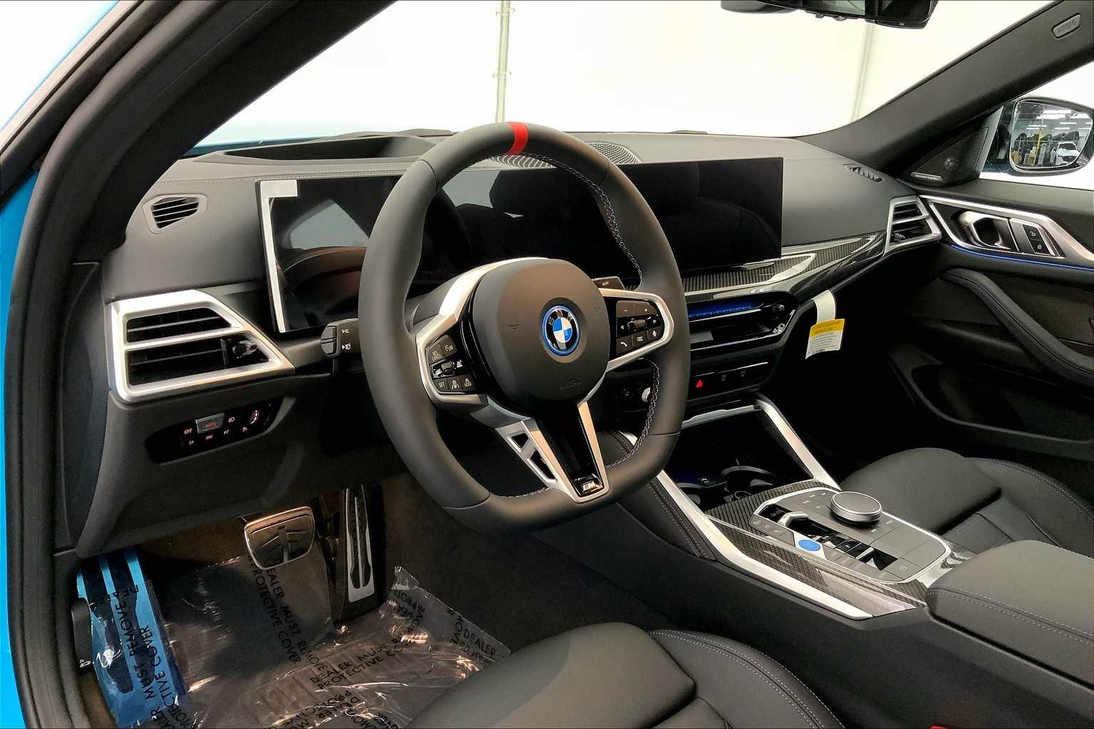 Thumbnail: 2025 BMW i4 - 2
