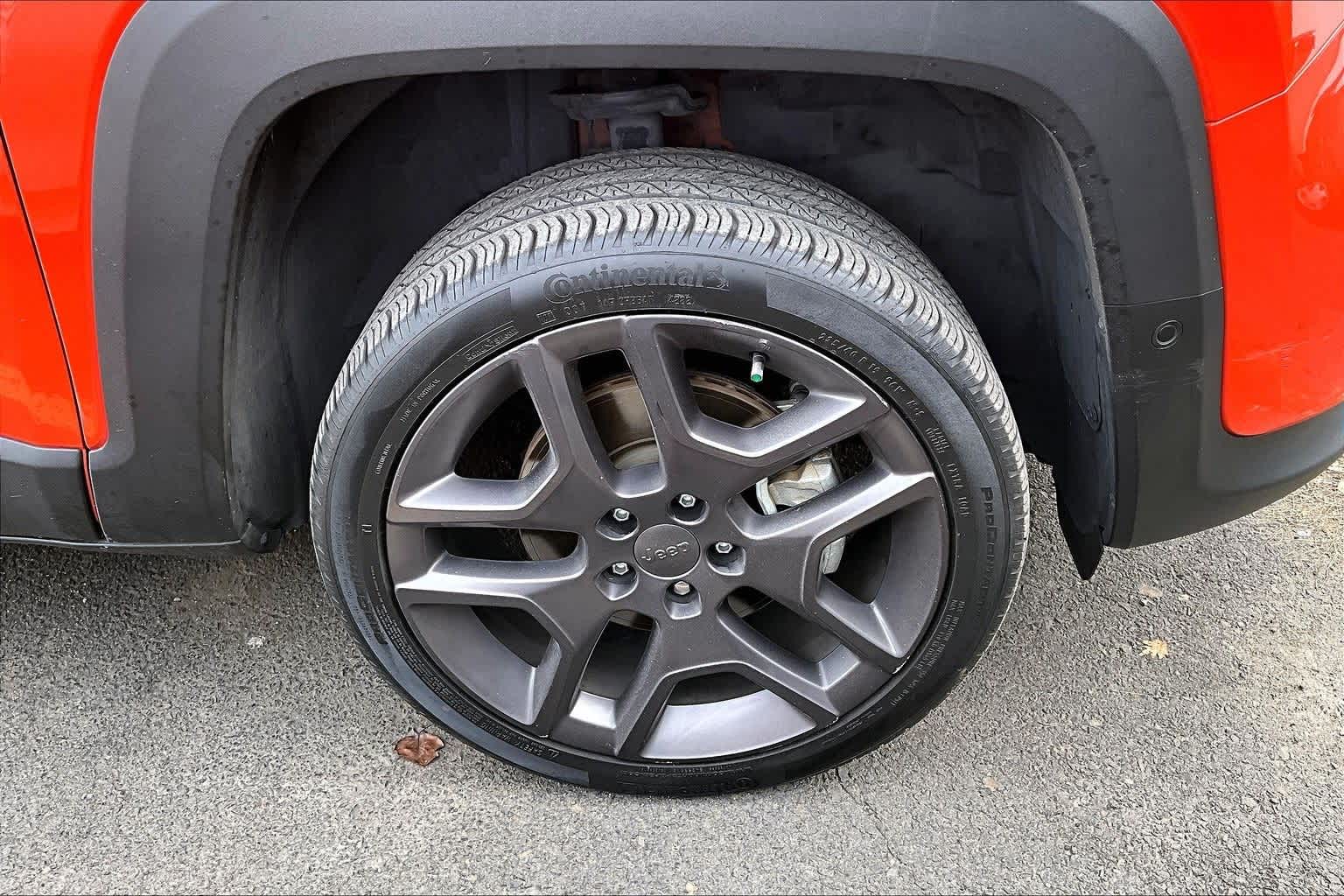 Thumbnail: 2021 Jeep Renegade - 14