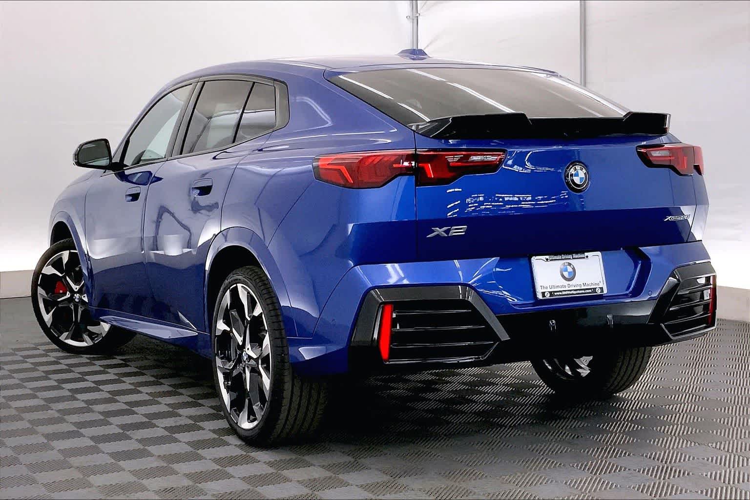Thumbnail: 2025 BMW X2 - 4