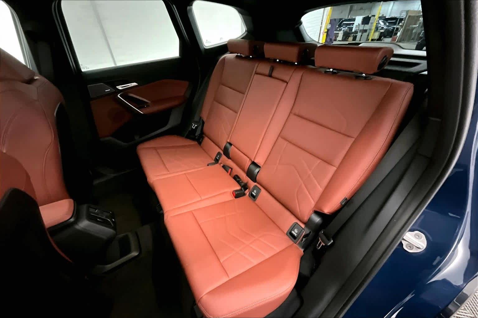 Thumbnail: 2026 BMW X1 - 13