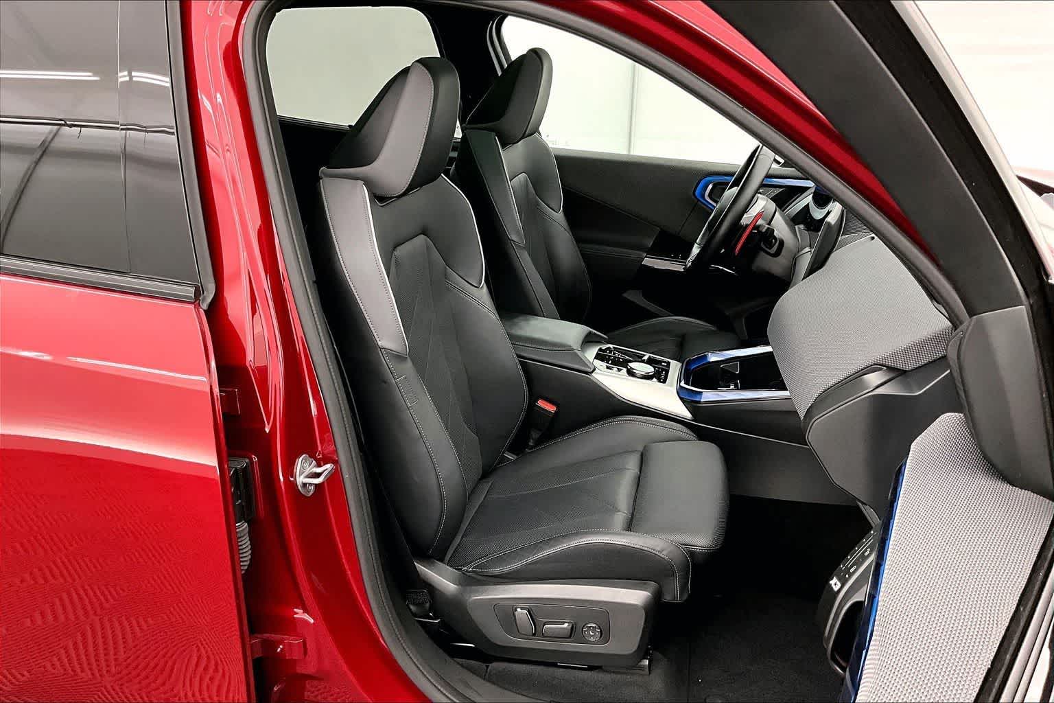 Thumbnail: 2025 BMW X3 - 13