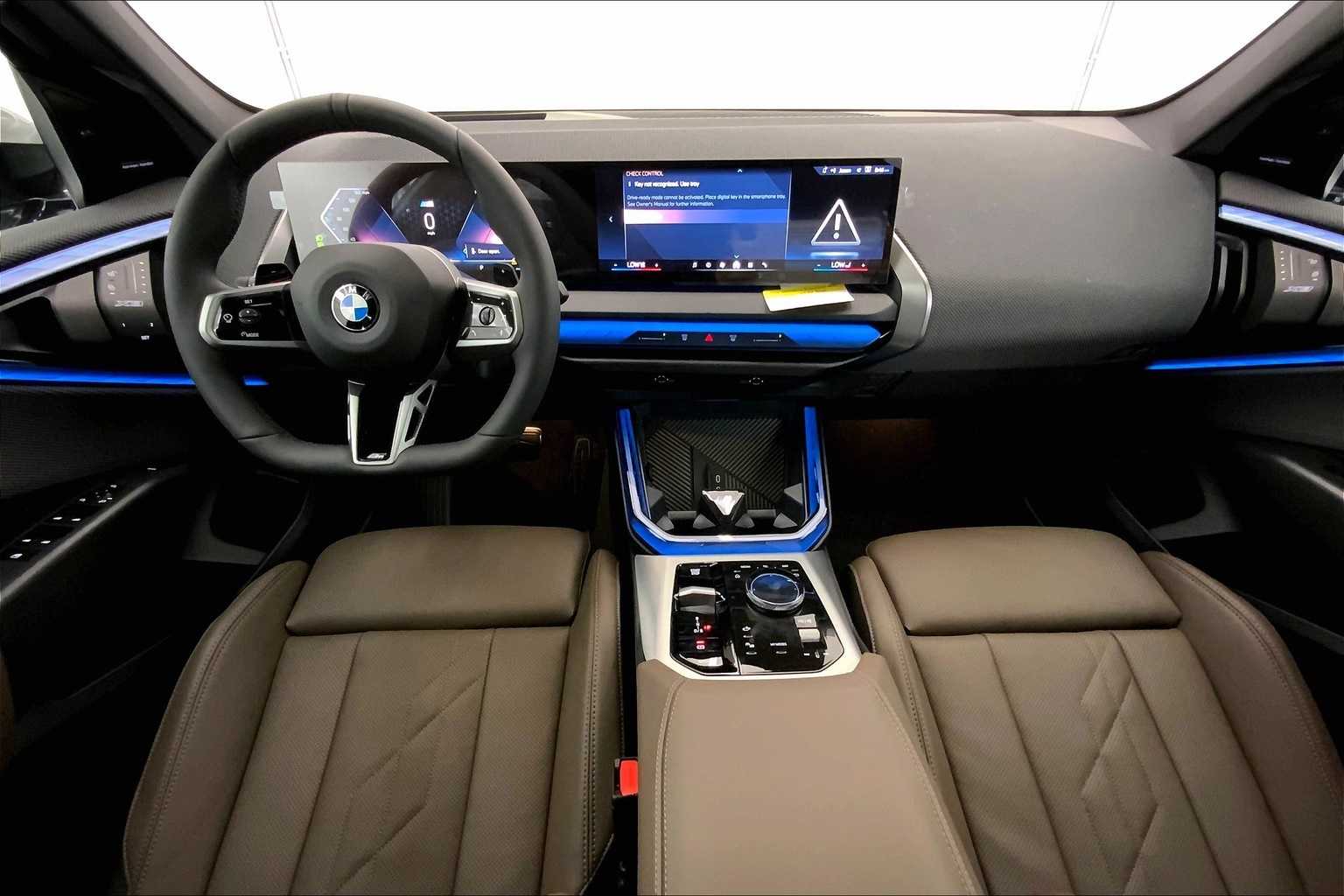 Thumbnail: 2025 BMW X3 - 10