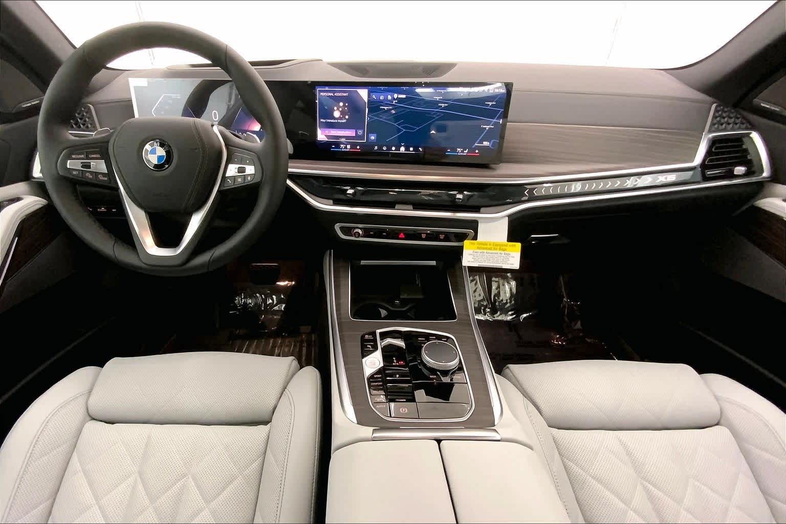 Thumbnail: 2026 BMW X5 - 10