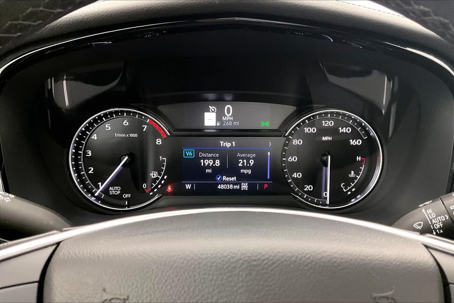 Thumbnail: 2023 Cadillac XT5 - 17