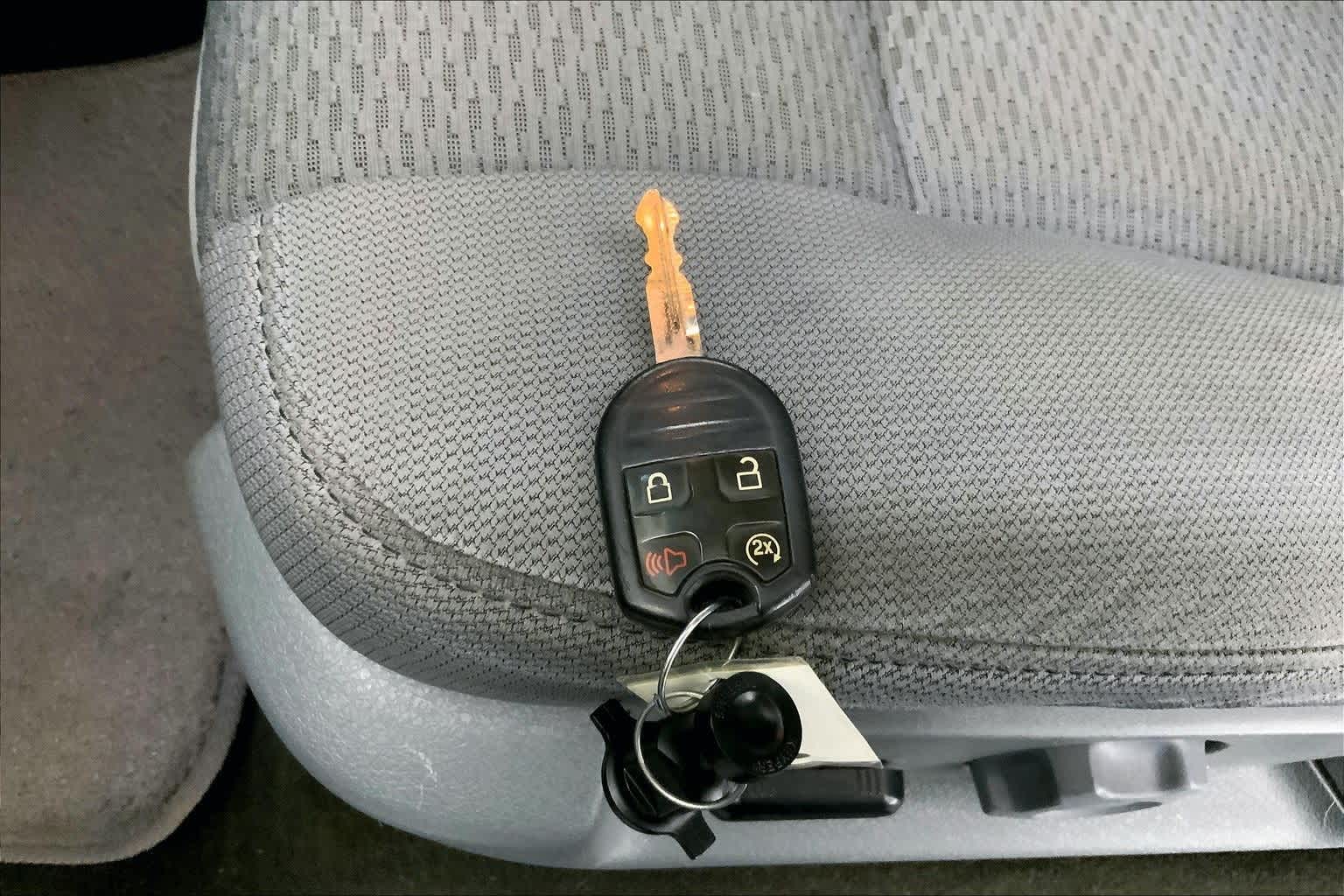 Thumbnail: 2014 Ford F-150 - 19