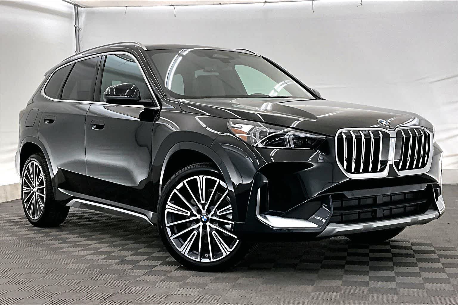 Thumbnail: 2026 BMW X1 - 21