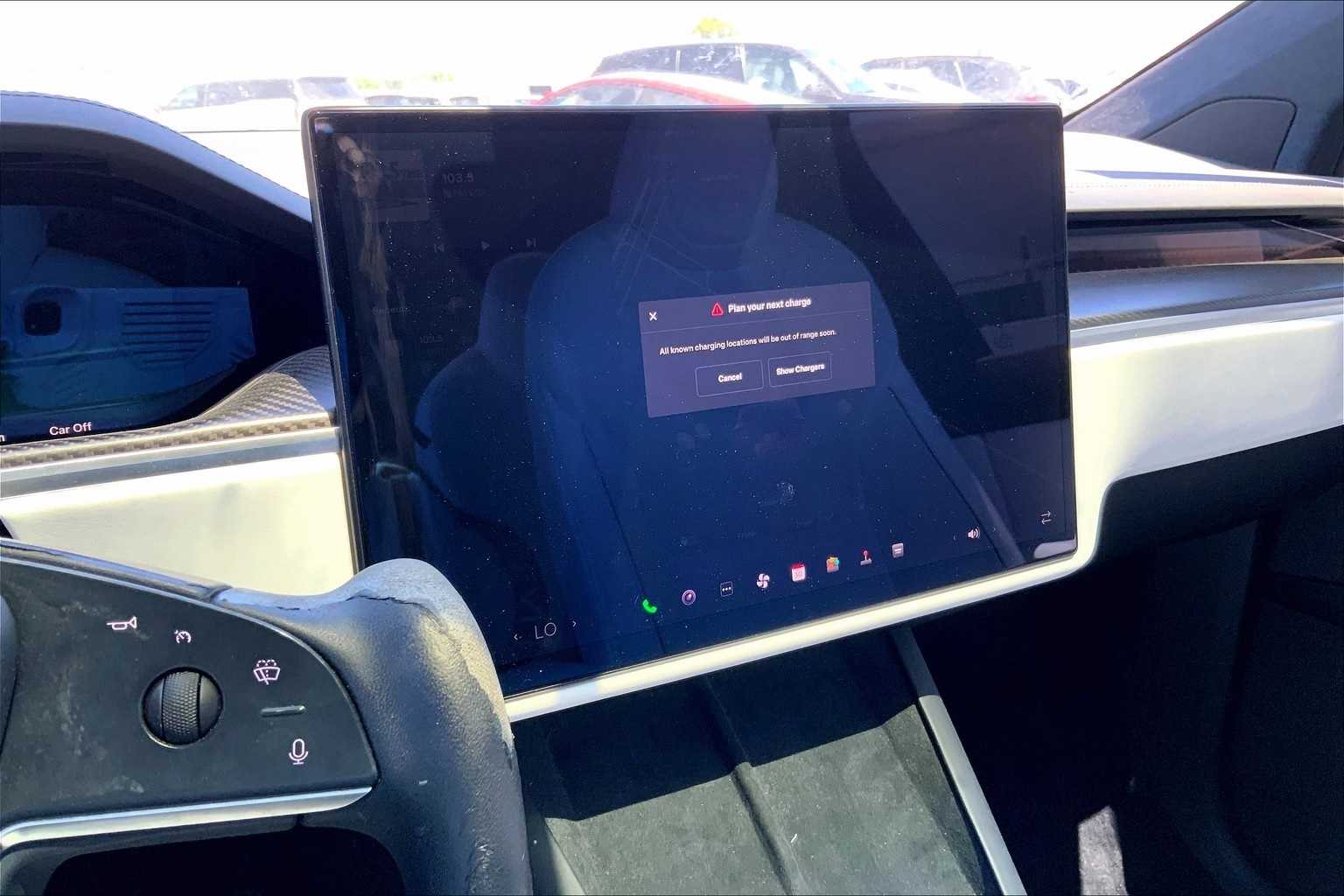 2022 Tesla Model X Plaid 16