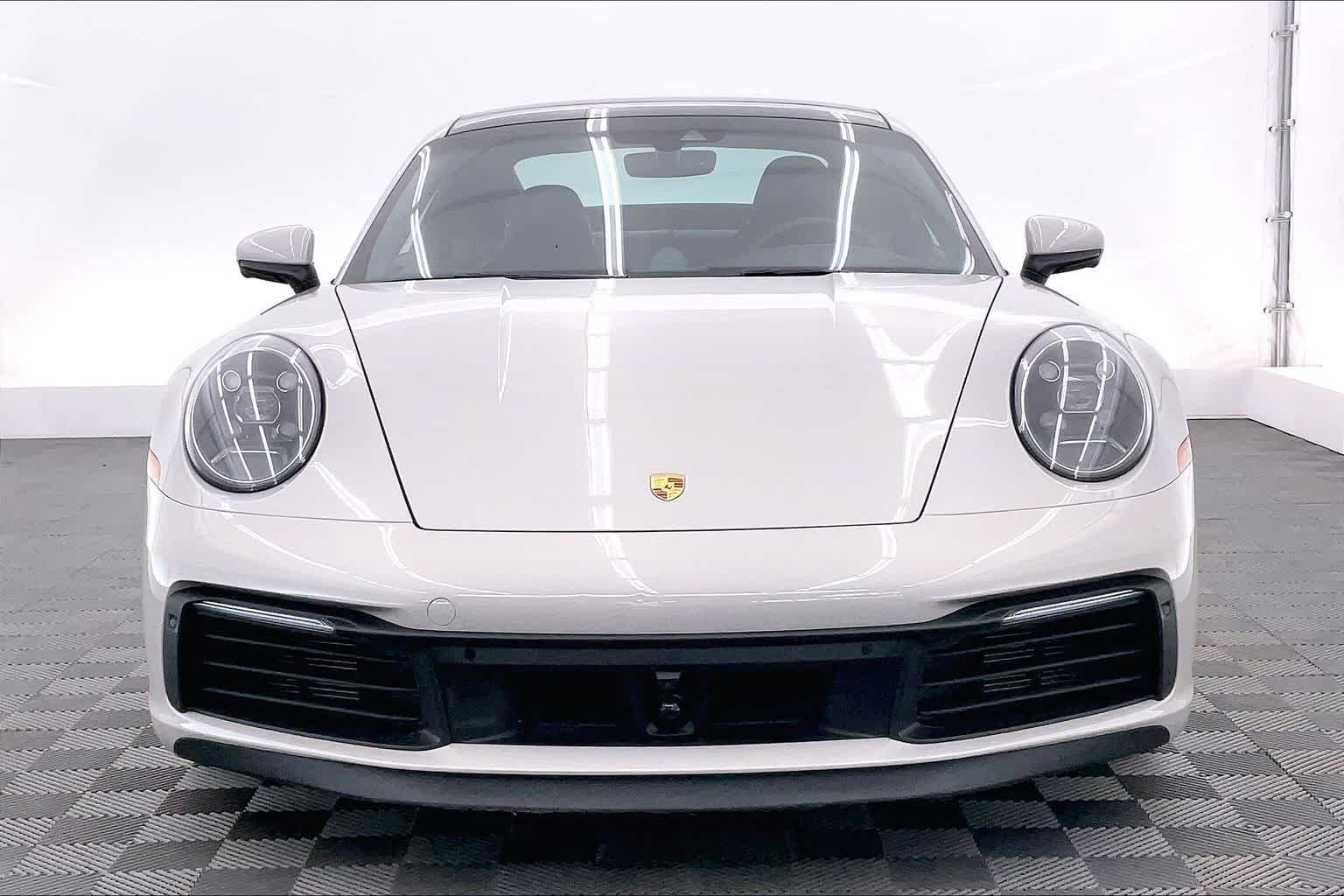 Thumbnail: 2020 Porsche 911 - 6