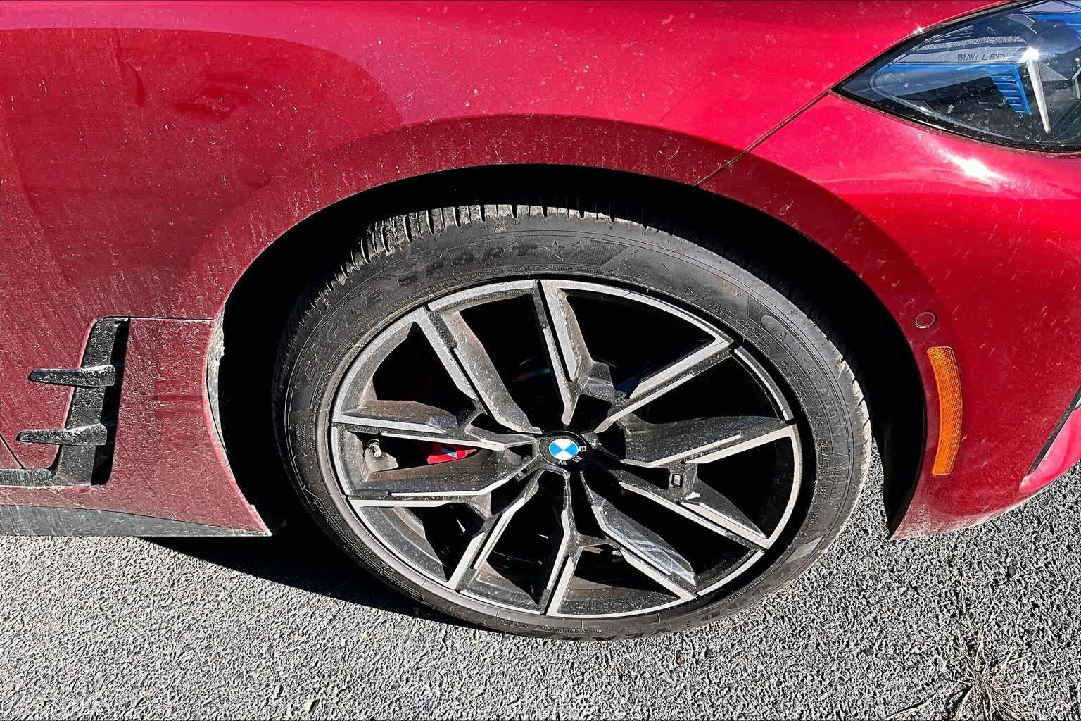 Thumbnail: 2025 BMW i4 - 14