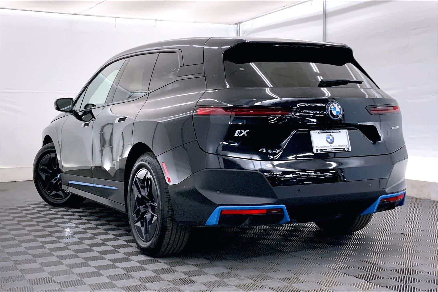 Thumbnail: 2024 BMW iX - 4