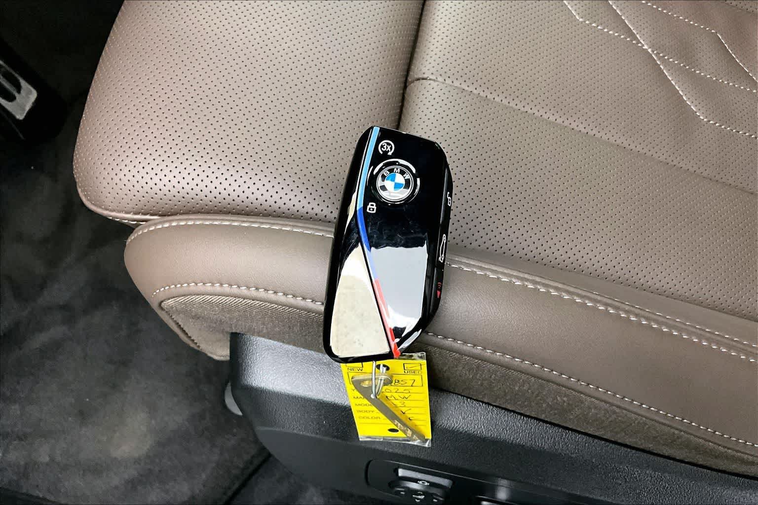 Thumbnail: 2025 BMW X3 - 19