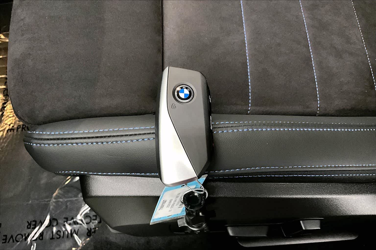 Thumbnail: 2026 BMW X1 - 20