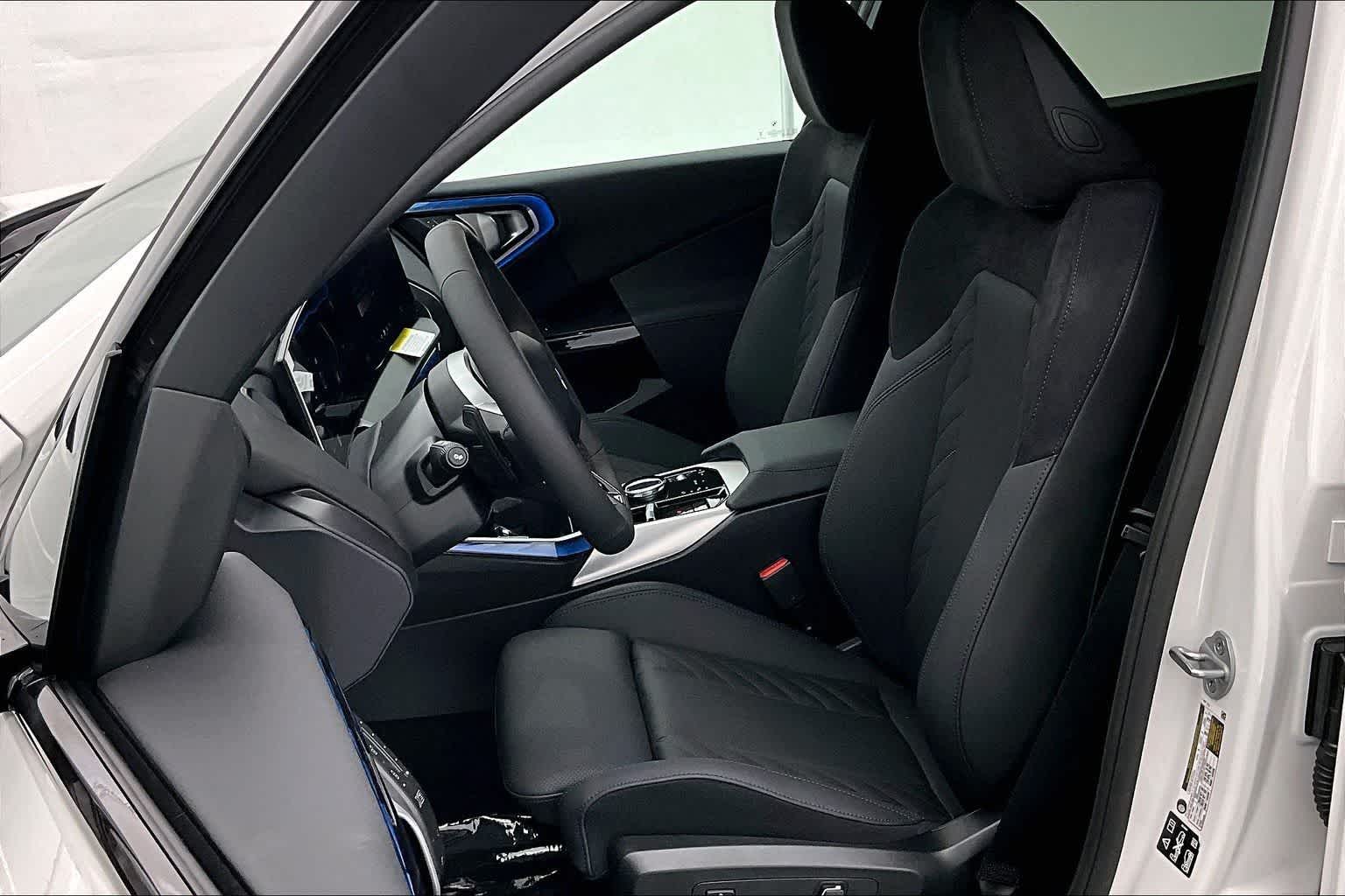 Thumbnail: 2026 BMW X3 - 11