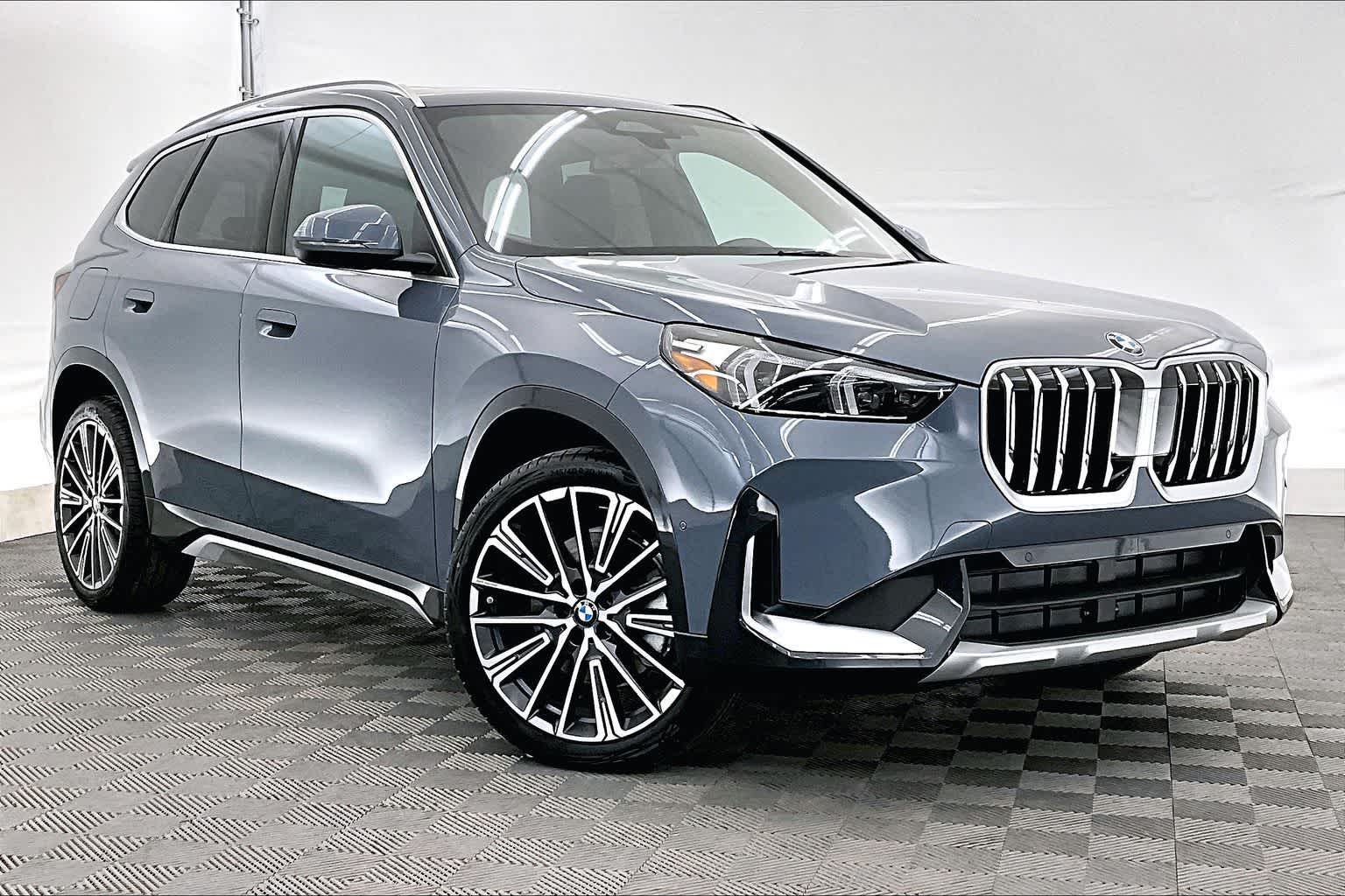 Thumbnail: 2026 BMW X1 - 21