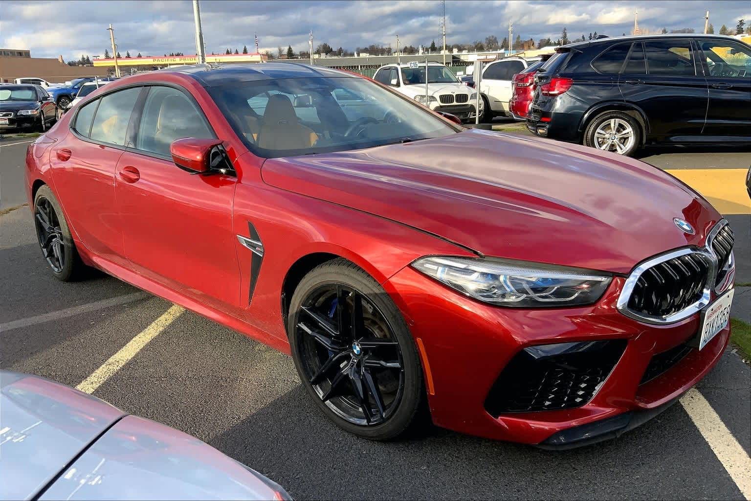 Thumbnail: 2021 BMW M8 - 11
