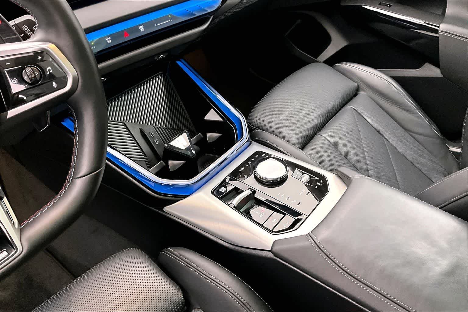 Thumbnail: 2025 BMW X3 - 16