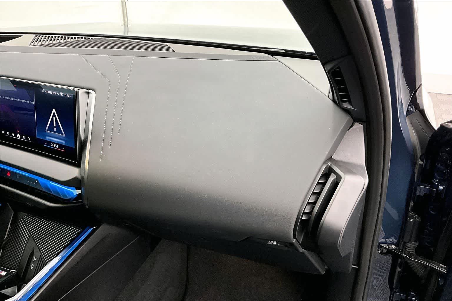 Thumbnail: 2025 BMW X3 - 23