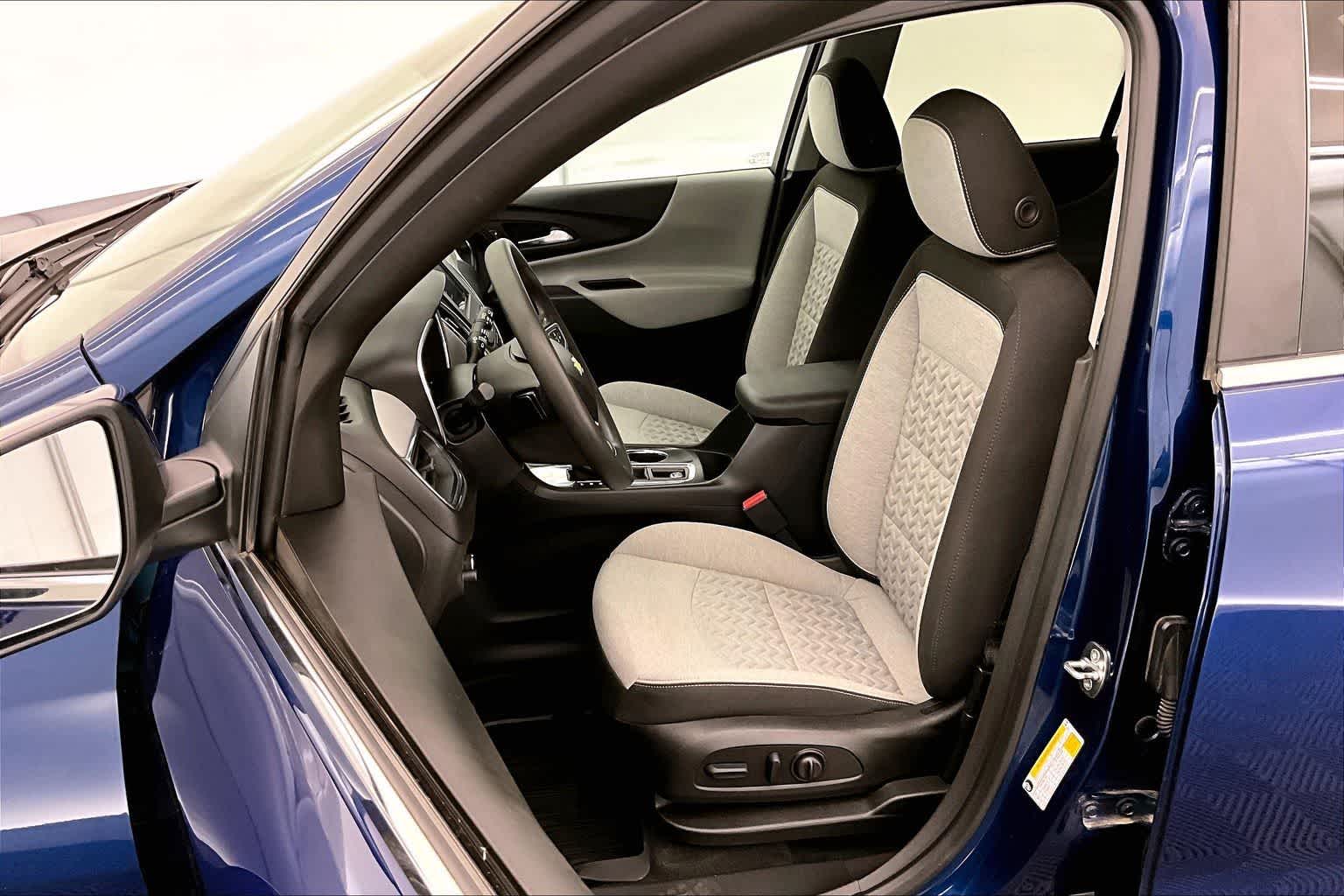 Thumbnail: 2023 Chevrolet Equinox - 11