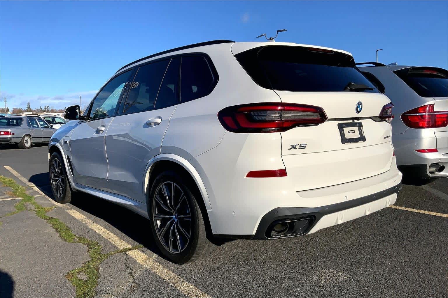 Thumbnail: 2022 BMW X5 - 4
