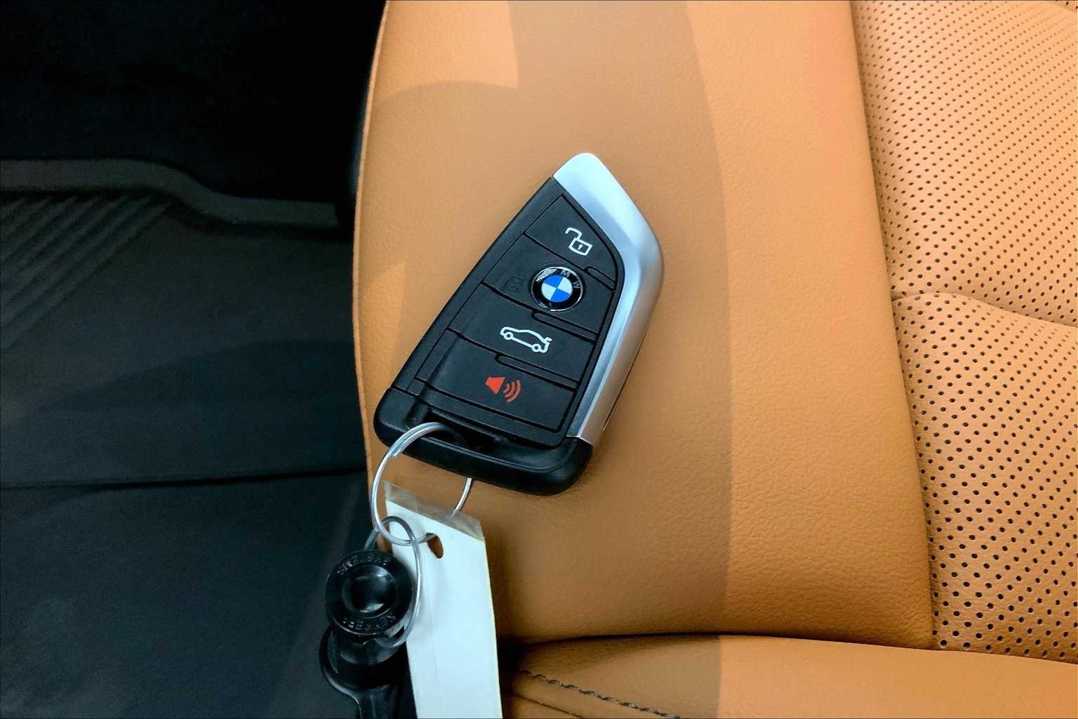 Thumbnail: 2024 BMW X3 - 19