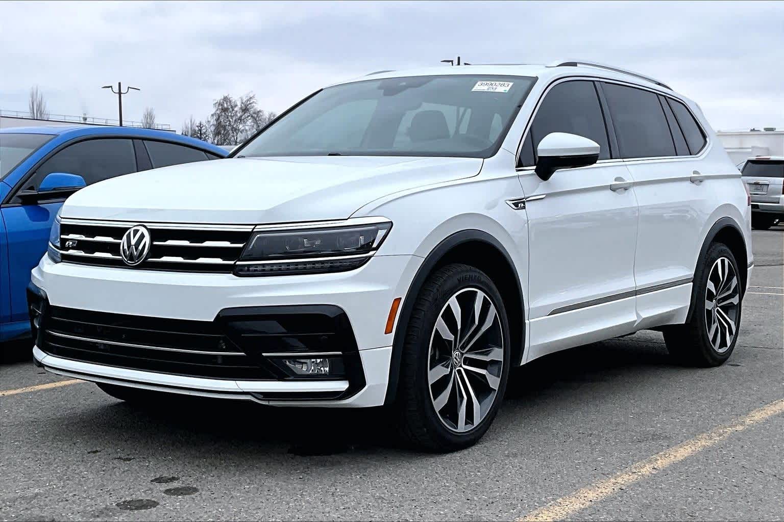 Thumbnail: 2020 Volkswagen Tiguan - 1