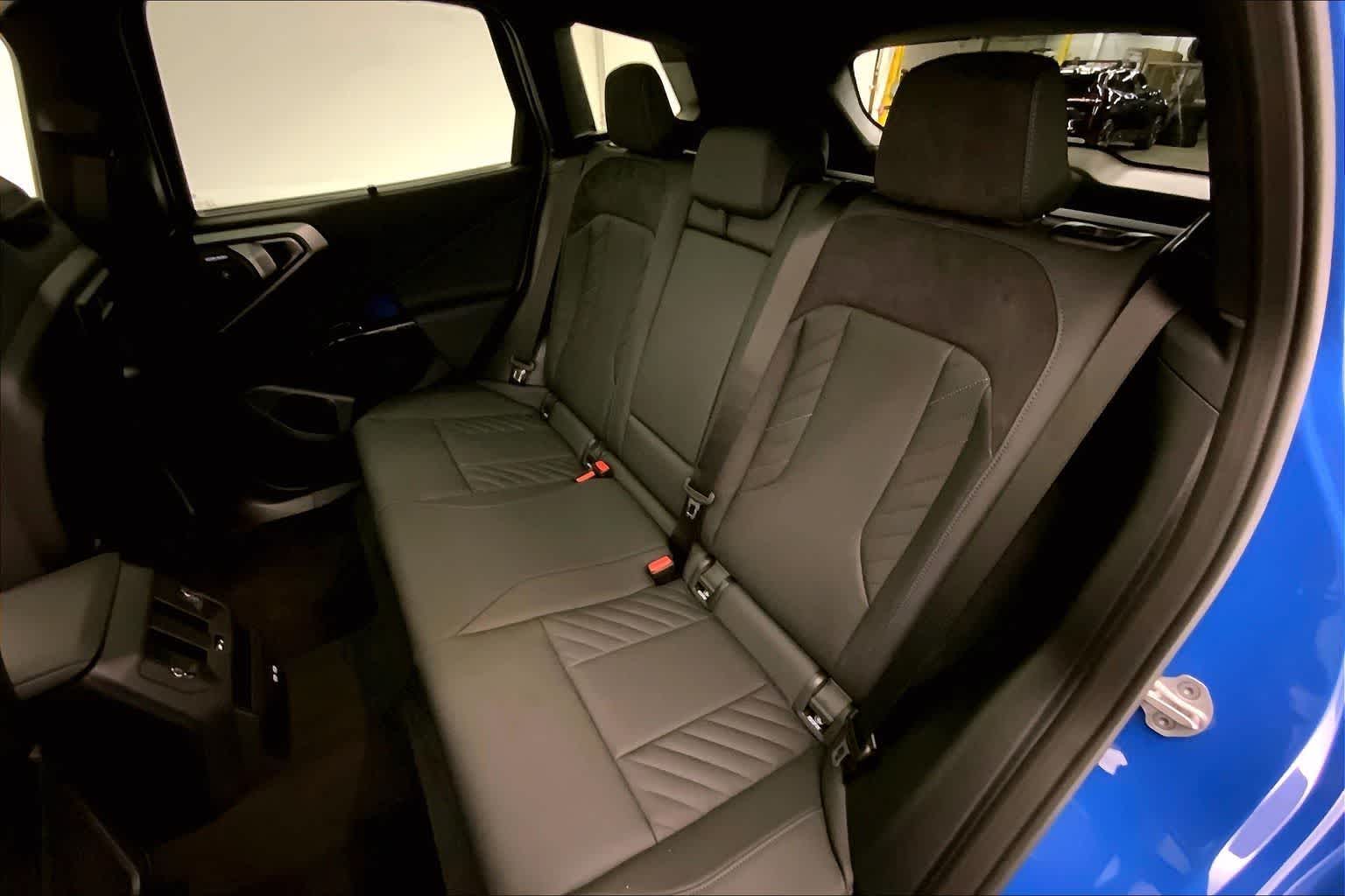 Thumbnail: 2026 BMW X3 - 13