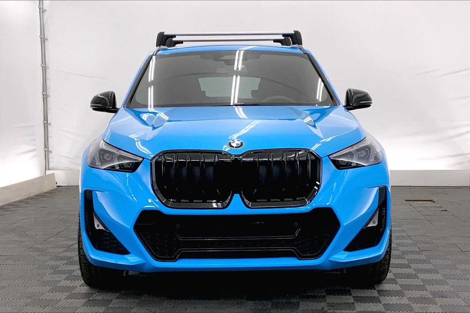 Thumbnail: 2025 BMW X1 - 6