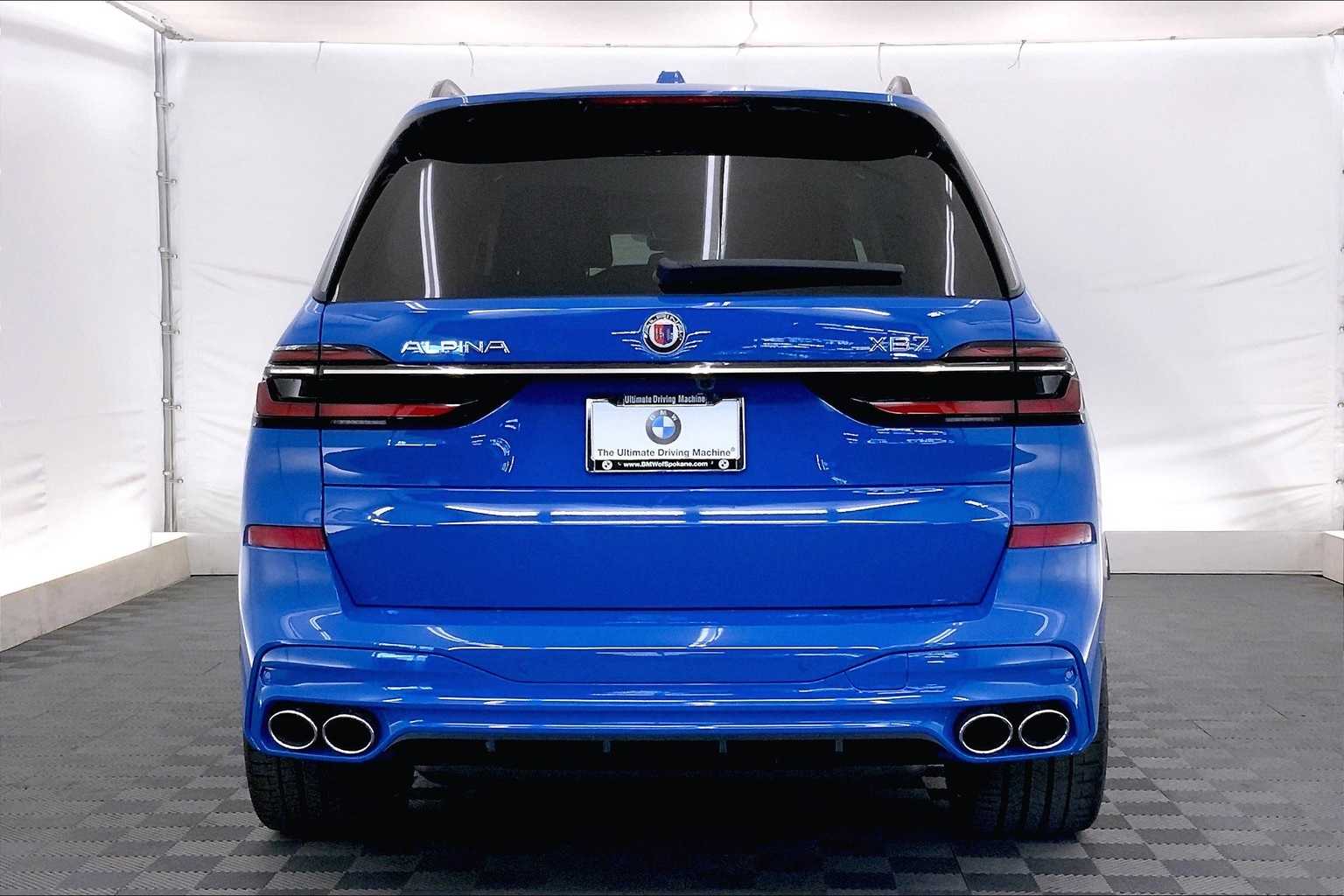 Thumbnail: 2026 BMW X7 - 5