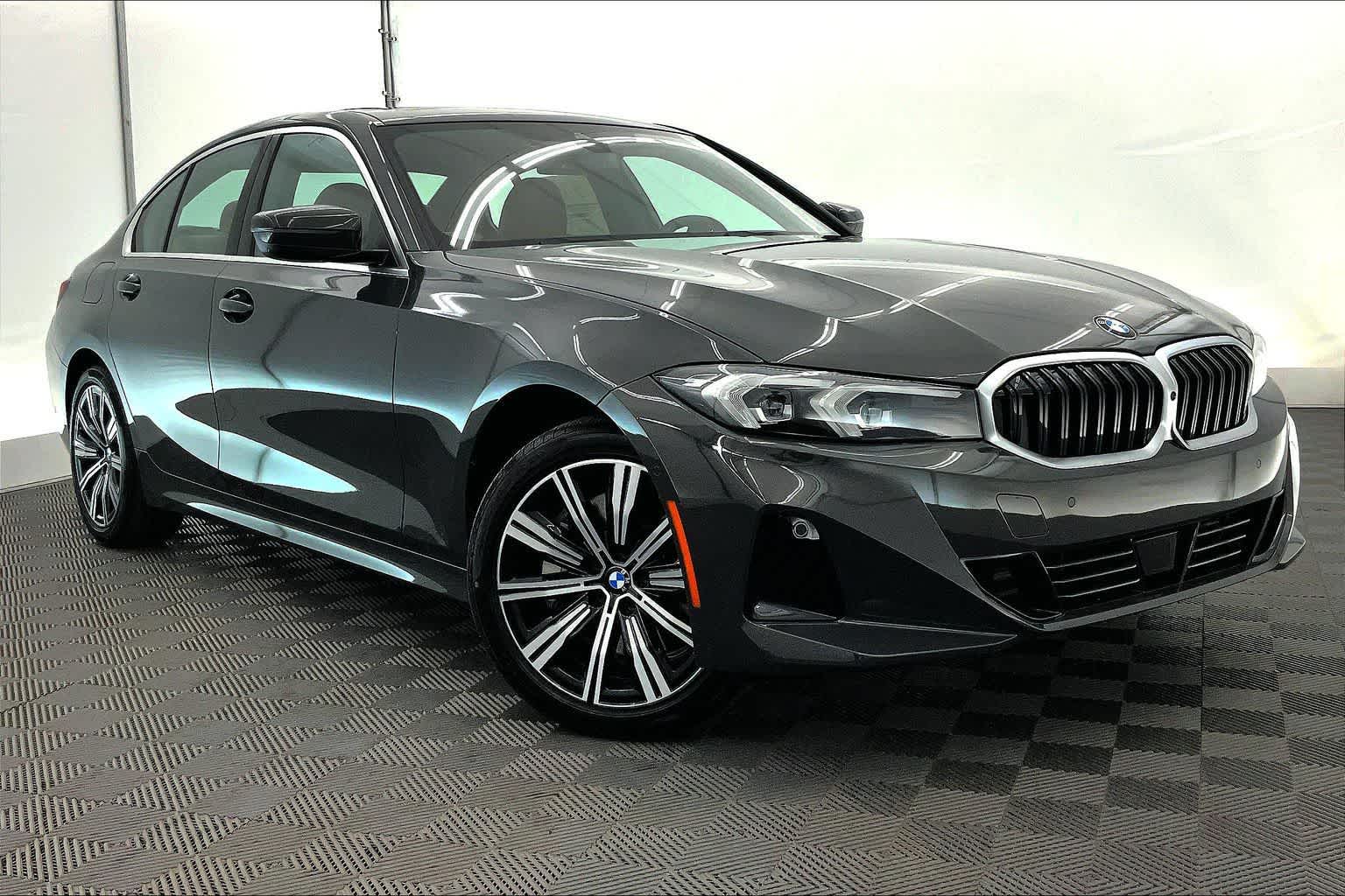Thumbnail: 2026 BMW 3 Series - 21