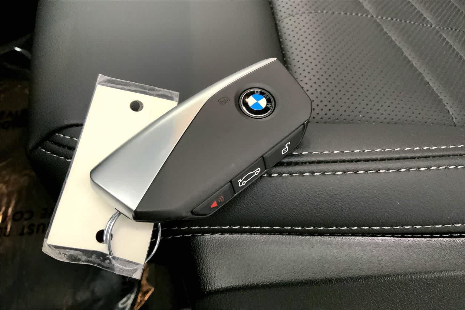 Thumbnail: 2025 BMW X1 - 20