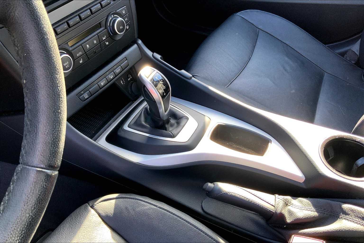 Thumbnail: 2015 BMW X1 - 17