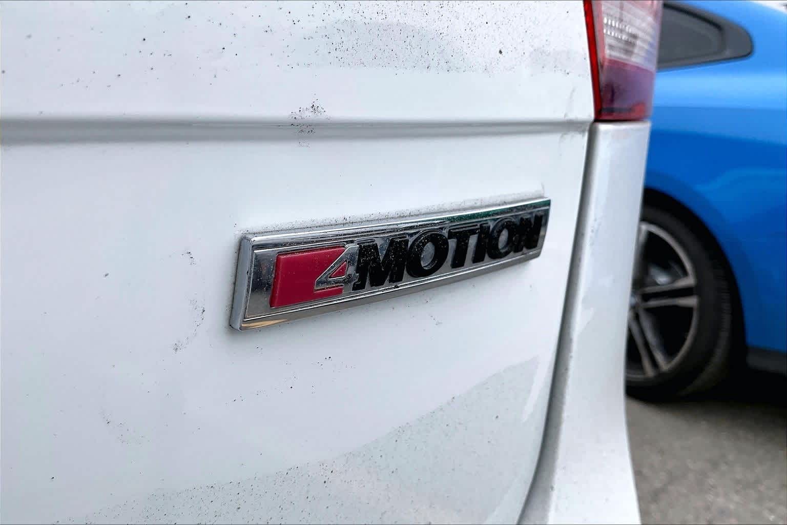 Thumbnail: 2020 Volkswagen Tiguan - 7