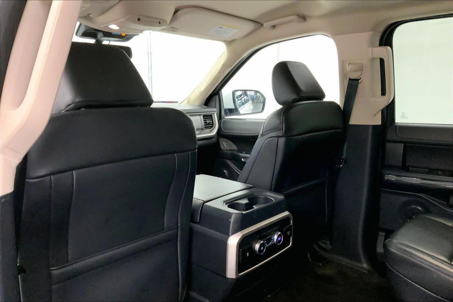 Thumbnail: 2022 Ford Expedition MAX - 12