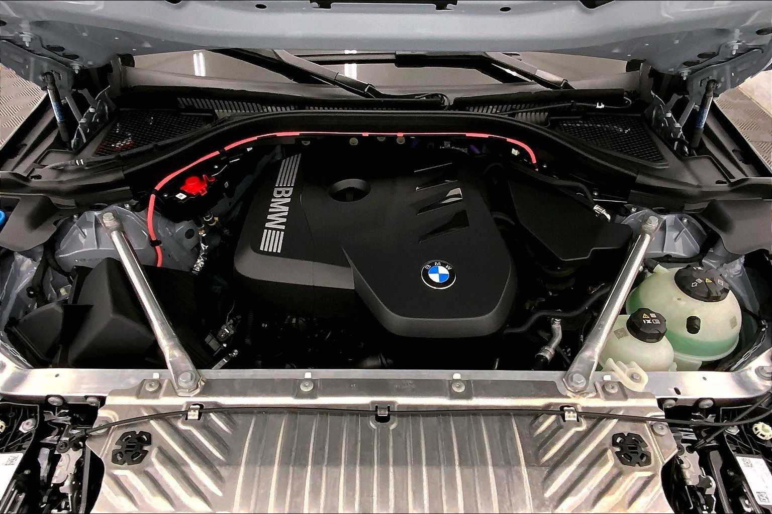 Thumbnail: 2025 BMW X3 - 9