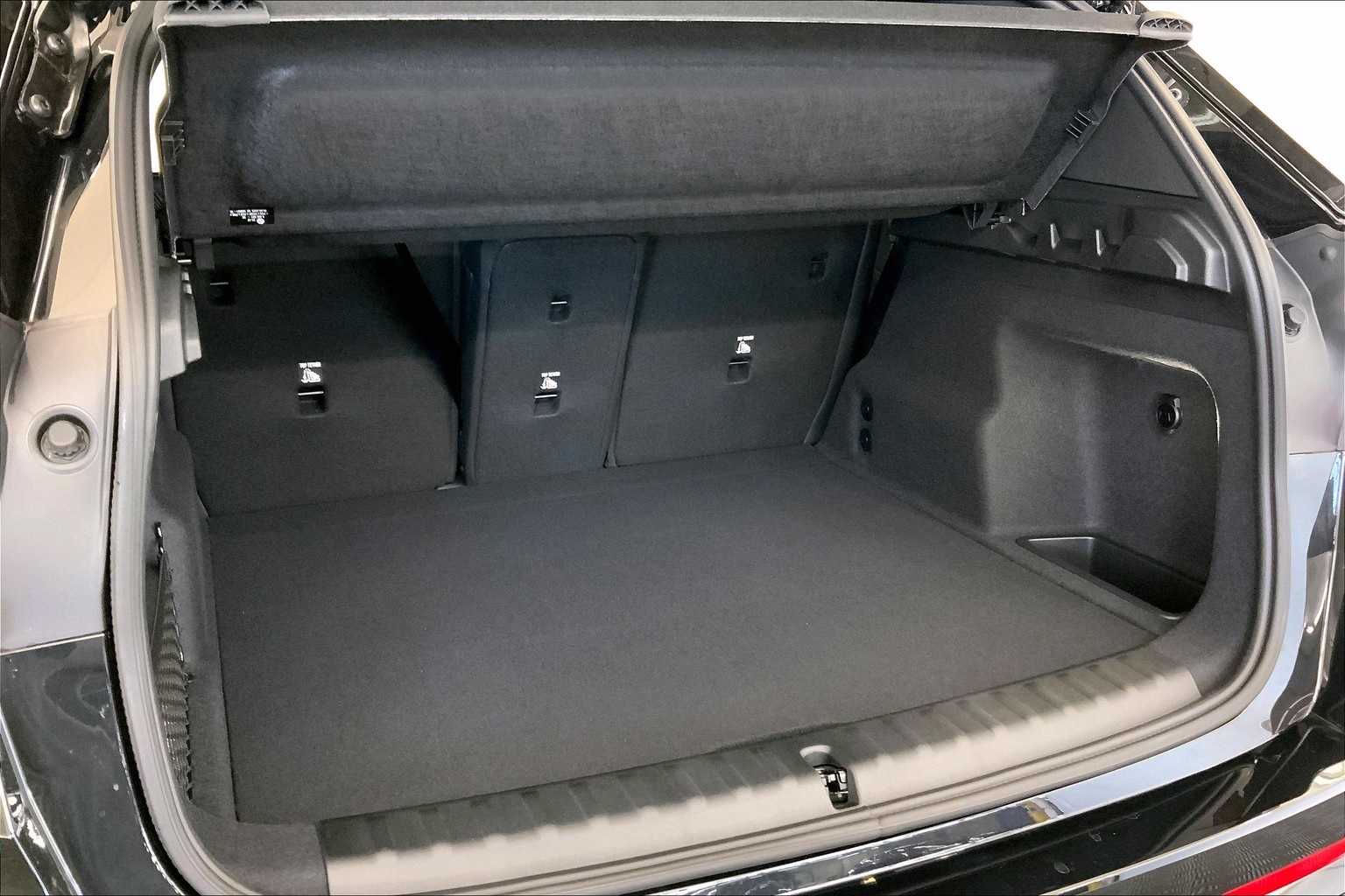 Thumbnail: 2025 BMW X1 - 19