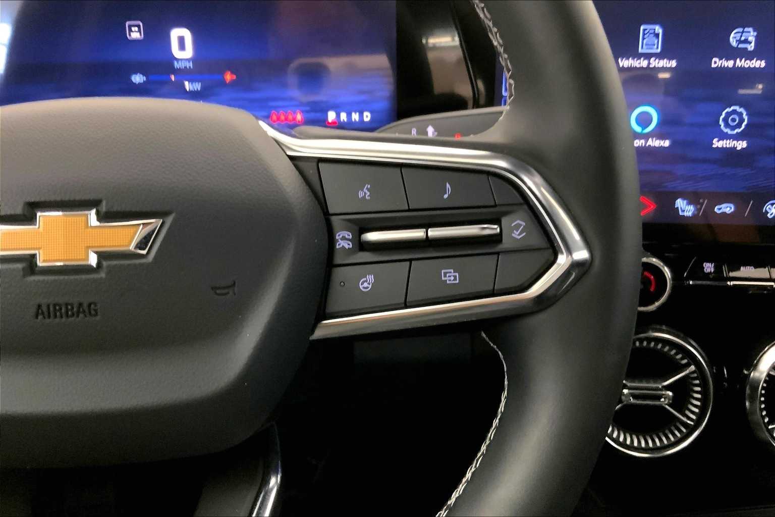 Thumbnail: 2024 Chevrolet Blazer EV - 25