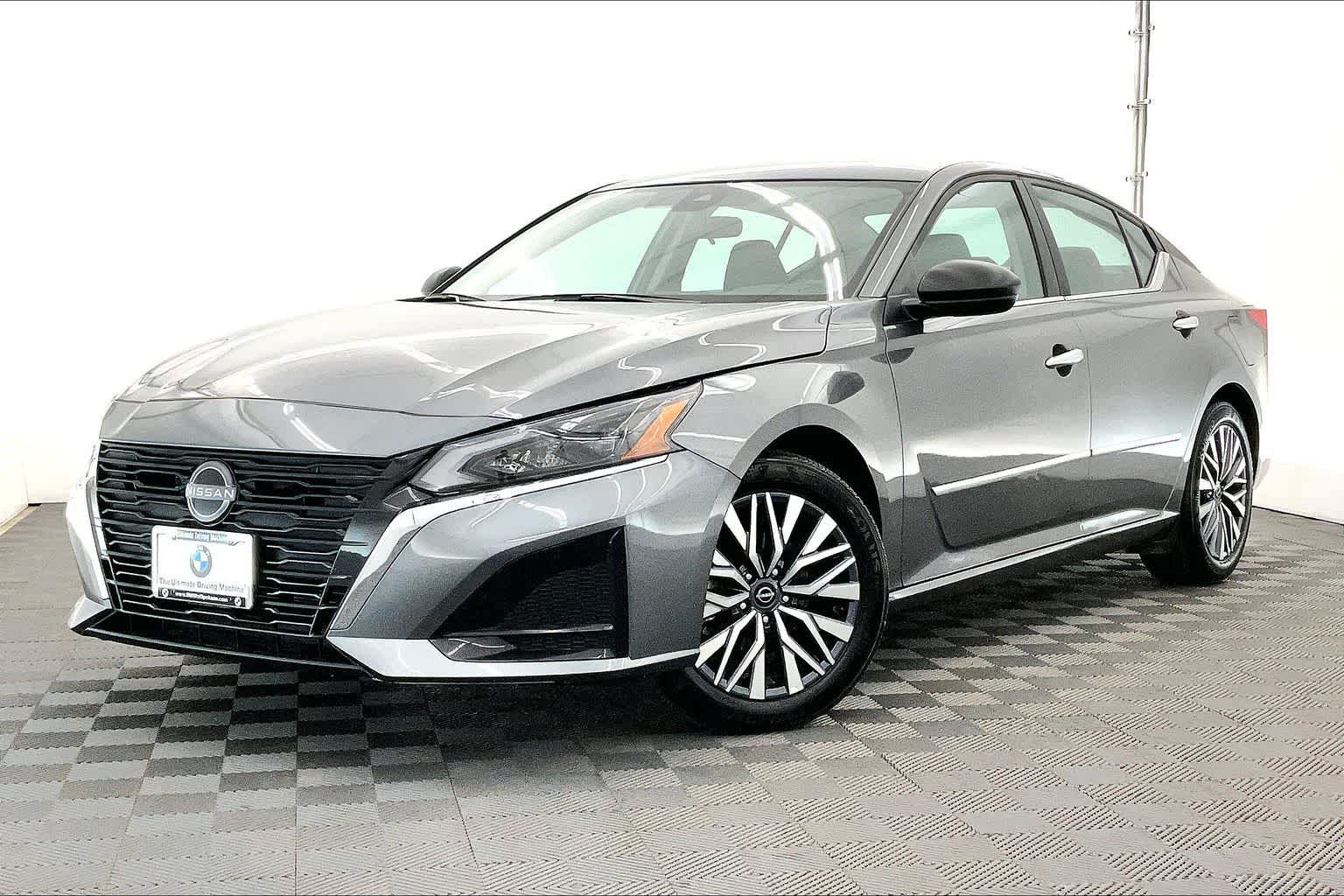 Thumbnail: 2025 Nissan Altima - 1